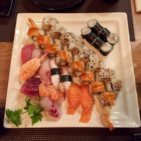 Liu Sushi Bar & Restaurant