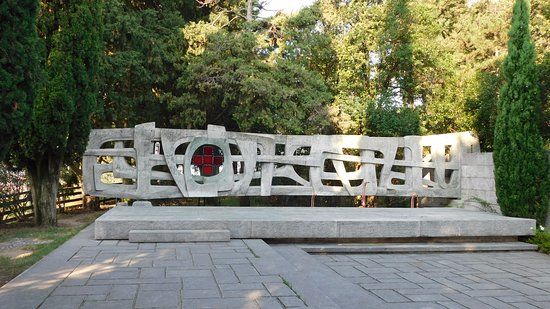 Denkmal des Roten Kreuzes